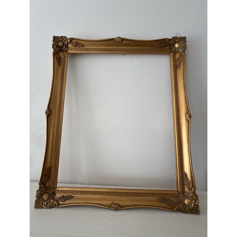 Vintage Putnum Ornate Gold Wood Picture Frame 16x20 Linen